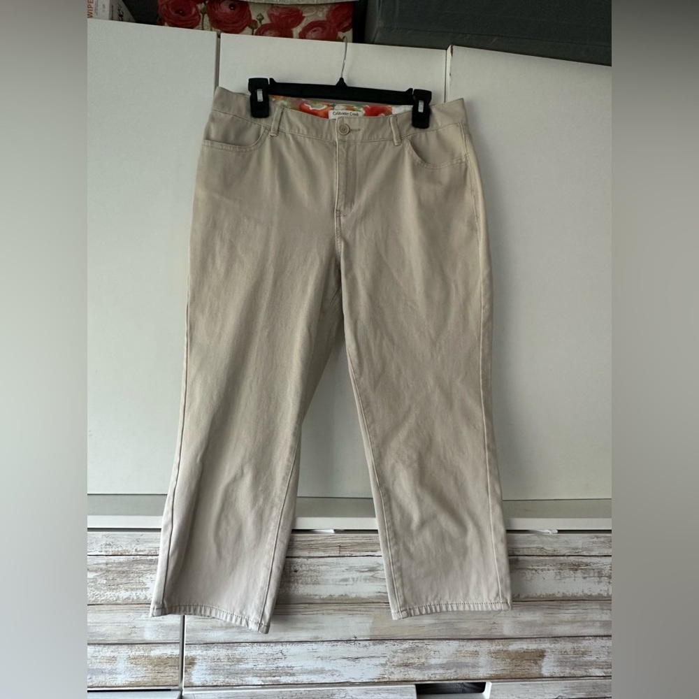 🤍 Coldwater Creek Natural Fit Khaki Cropped Pants Size 10 Classic Casual 🤍